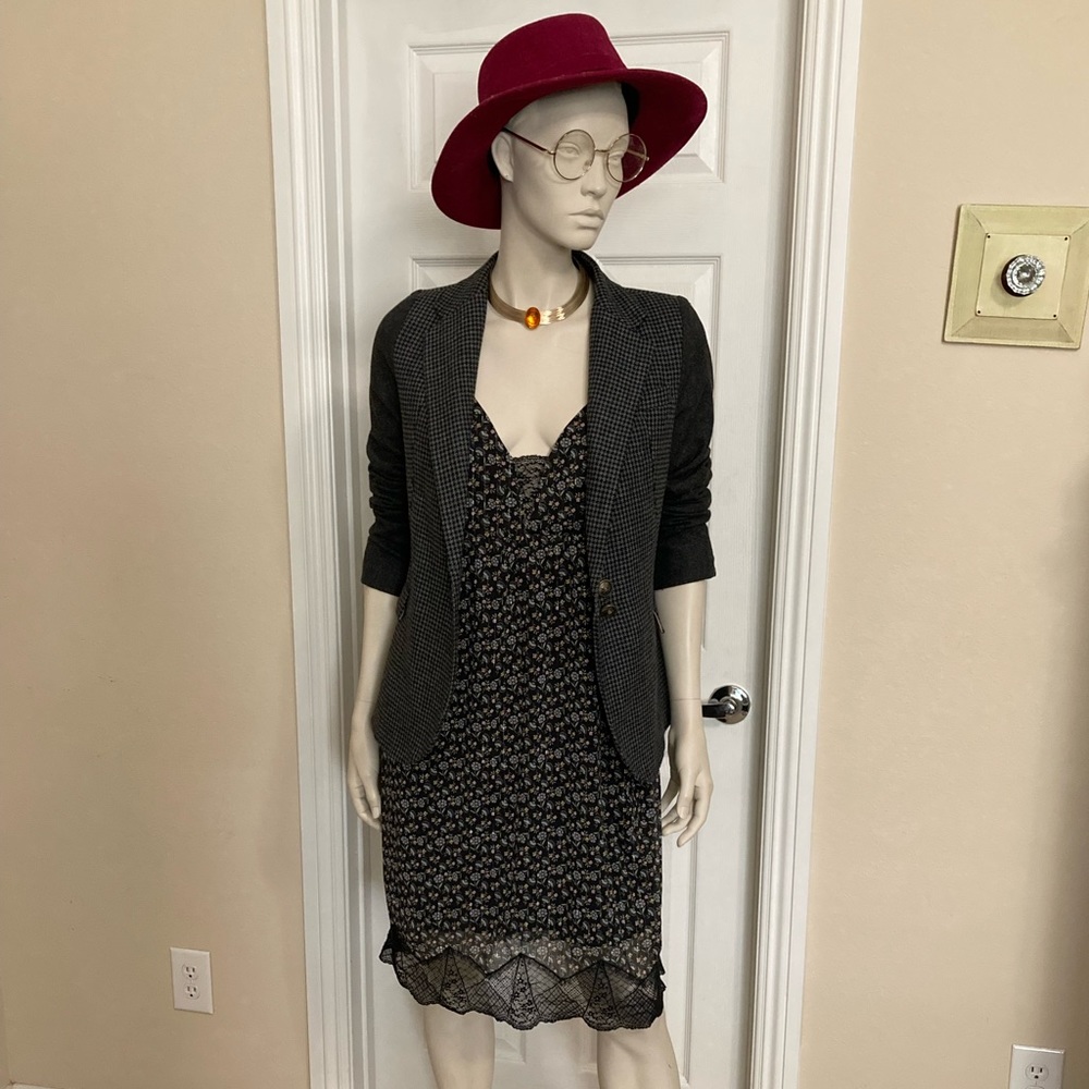 William Rast - Picture 3 of 10